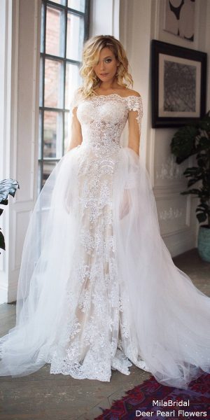 Nektaria -Detachable Train Long Sleeves Wedding Dress