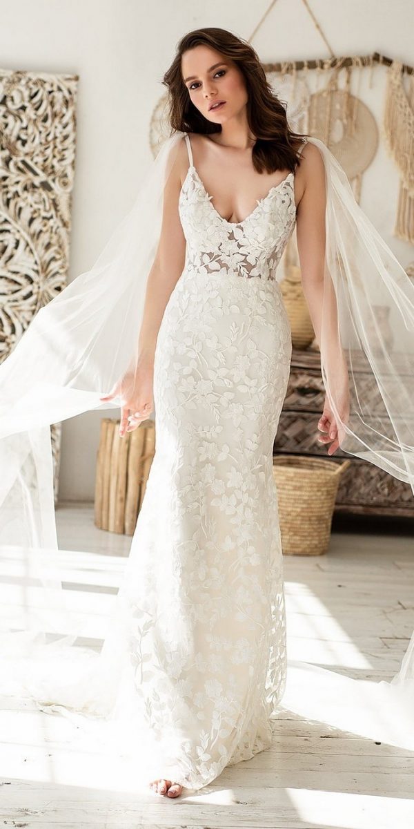 Sheath lace V neck Wedding Dress