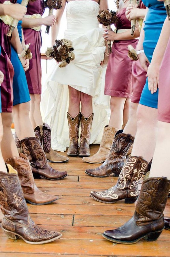 Wedding Photos With Your Bridesmaids 17