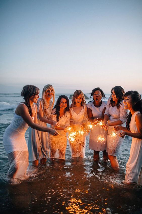 Wedding Photos With Your Bridesmaids 2