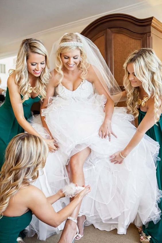 Wedding Photos With Your Bridesmaids 5