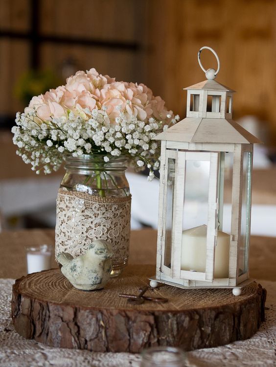 baby’s breath and hydrangea in a mason jar