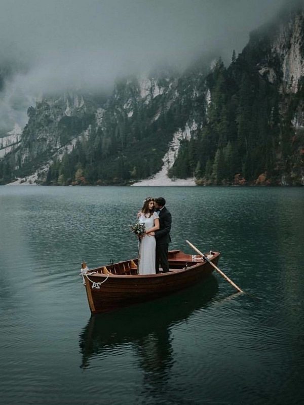 Water-Beach, Ocean and Lake wedding photo ideas