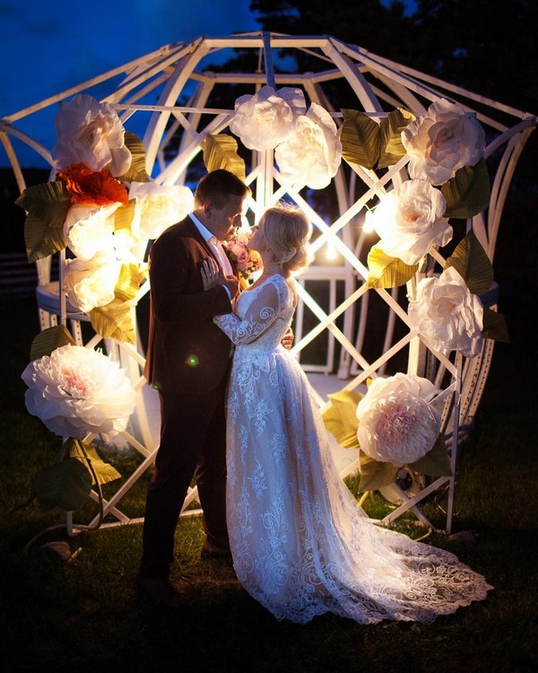 Night Wedding Arch with Lighting Decor Ideas