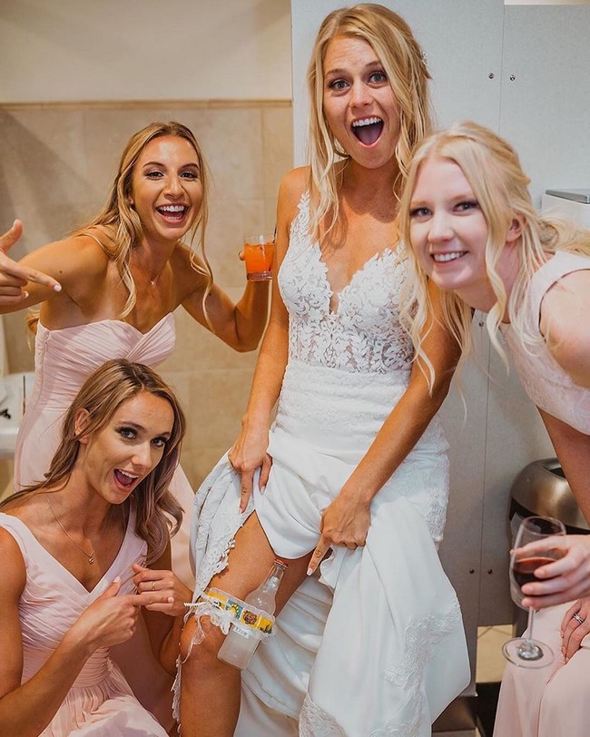 Bold Funny Wedding Photography Ideas #wedding #photos #weddingphotos #Weddingphotography