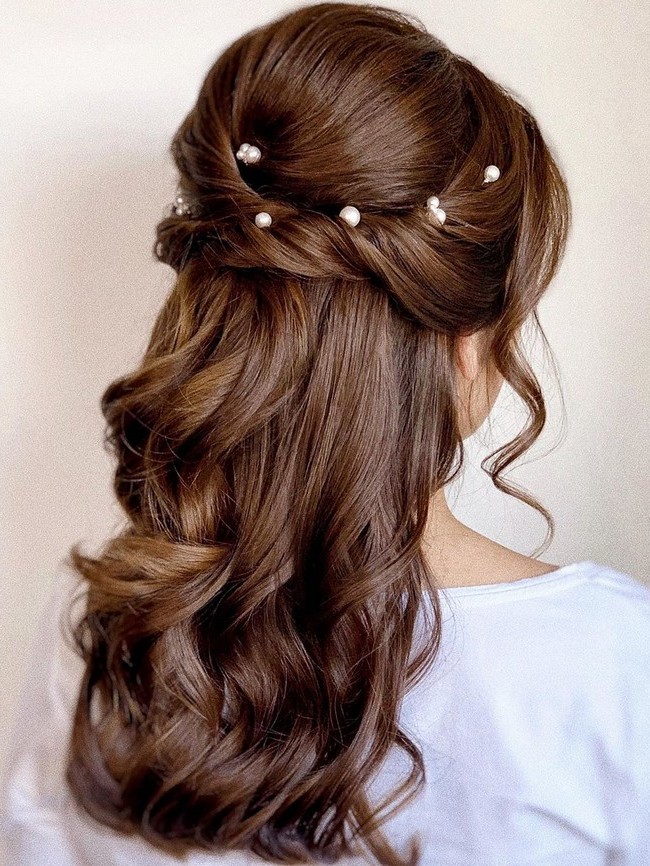 Olga Hampshire Half Up Half Down Wedding Hairstyles #wedding #hair #hairstyles #weddingideas