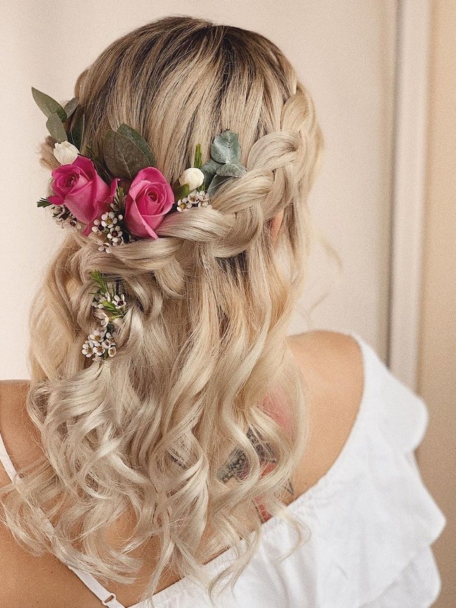 Olga Hampshire Half Up Half Down Wedding Hairstyles #wedding #hair #hairstyles #weddingideas