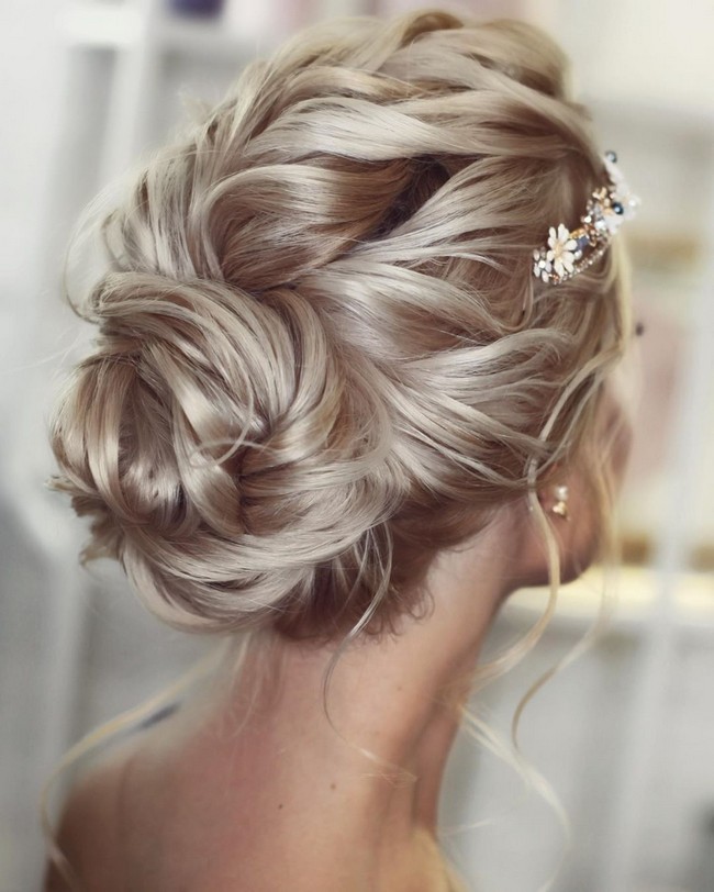 Long wedding updo hairstyles from lenabogucharskaya #wedding #weddingideas #hairstyles #weddingideas #weddinghair #updos #weddingupdos