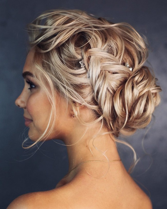 Long wedding updo hairstyles from lenabogucharskaya #wedding #weddingideas #hairstyles #weddingideas #weddinghair #updos #weddingupdos